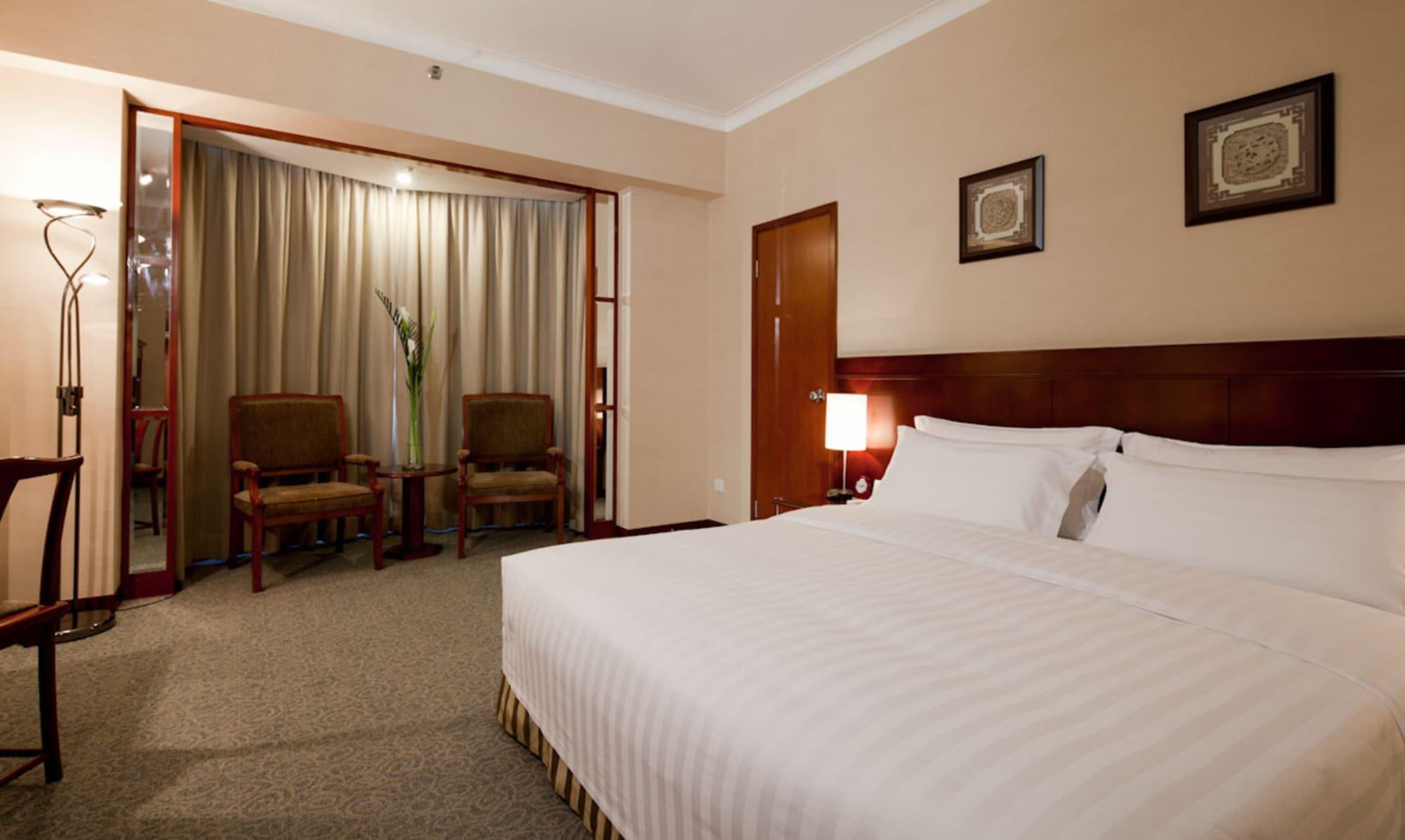 Rosedale Hotel & Suites Guangzhou - Free Shuttle Bus To Canton Fair Екстериор снимка