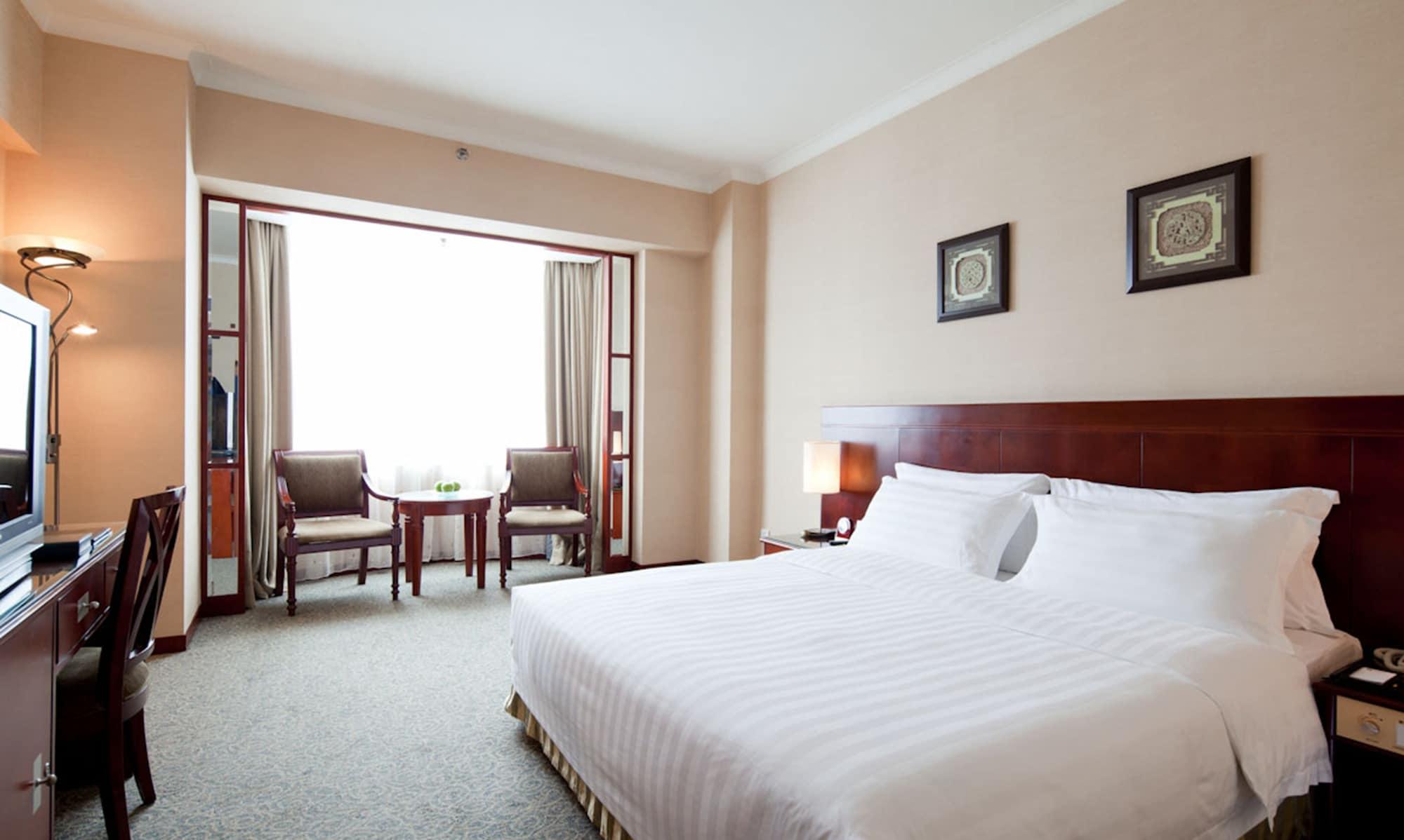Rosedale Hotel & Suites Guangzhou - Free Shuttle Bus To Canton Fair Екстериор снимка
