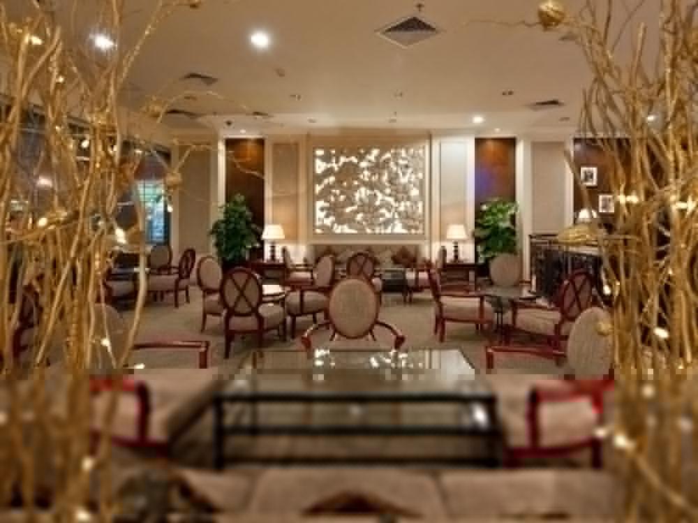 Rosedale Hotel & Suites Guangzhou - Free Shuttle Bus To Canton Fair Екстериор снимка