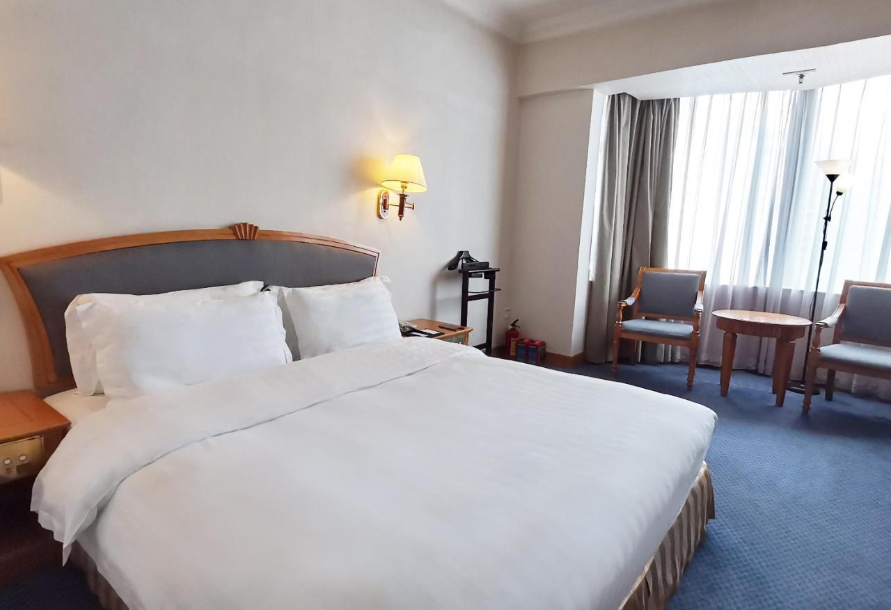 Rosedale Hotel & Suites Guangzhou - Free Shuttle Bus To Canton Fair Екстериор снимка