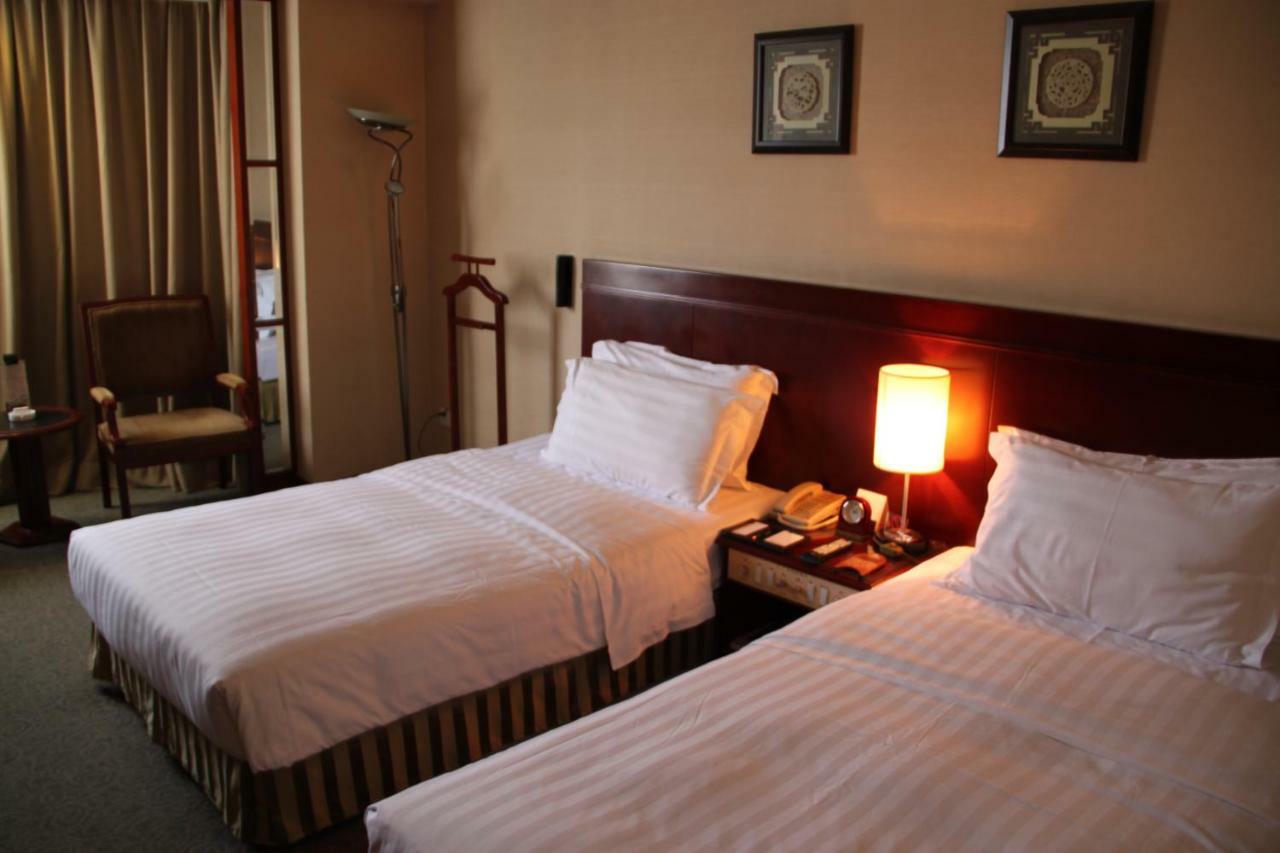 Rosedale Hotel & Suites Guangzhou - Free Shuttle Bus To Canton Fair Екстериор снимка